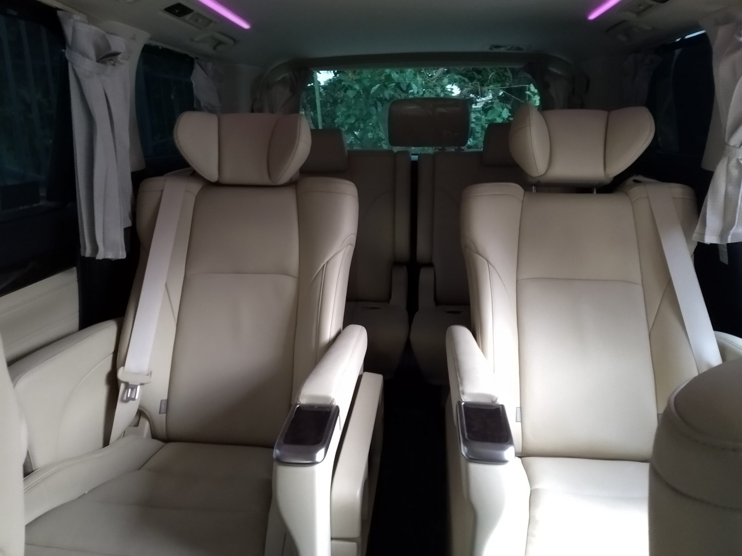 Sewa Alphard Jakarta, Sewa Mobil Mewah, Rental Mobil Pengantin Jakarta, Sewa Wedding Car Jakarta, Sewa Mobil Pengantin Bogor, Sewa Mobil Pengantin, Bekasi, Sewa Mobil Pengantin Tangerang, Sewa Mobil Pengantin Karawang, Sewa Mobil Pengantin Bandung