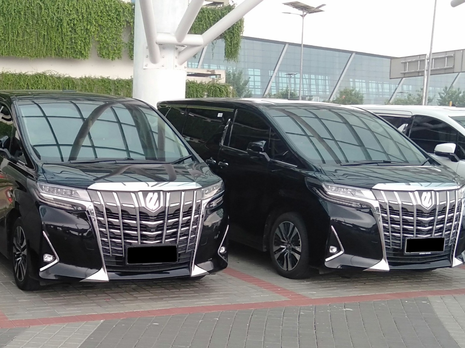 Sewa Mobil Alphard Transformer, Sewa Mobil Mewah, Rental Mobil Pengantin Jakarta, Sewa Wedding Car Jakarta, Sewa Mobil Pengantin Bogor, Sewa Mobil Pengantin, Bekasi, Sewa Mobil Pengantin Tangerang, Sewa Mobil Pengantin Karawang, Sewa Mobil Pengantin Bandung
