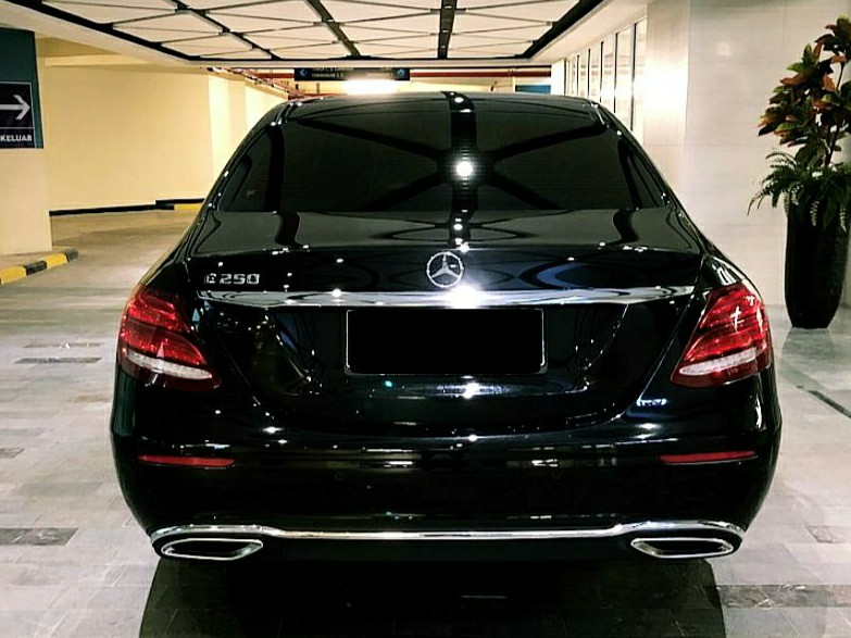 Sewa Mobil Mercedes Benz E250, Sewa Wedding Car, Sewa Mobil Pengantin Jakarta, Sewa Mobil Mewah, Rental Mobil Pengantin, Rental Mobil Mewah Jakarta, Sewa Mobil Pengantin Depok, Sewa Mobil Pengantin Bekasi, Sewa Mobil Pengantin Tangerang, Sewa Mobil Pengantin Bogor, Sewa Mobil Pengantin Karawang