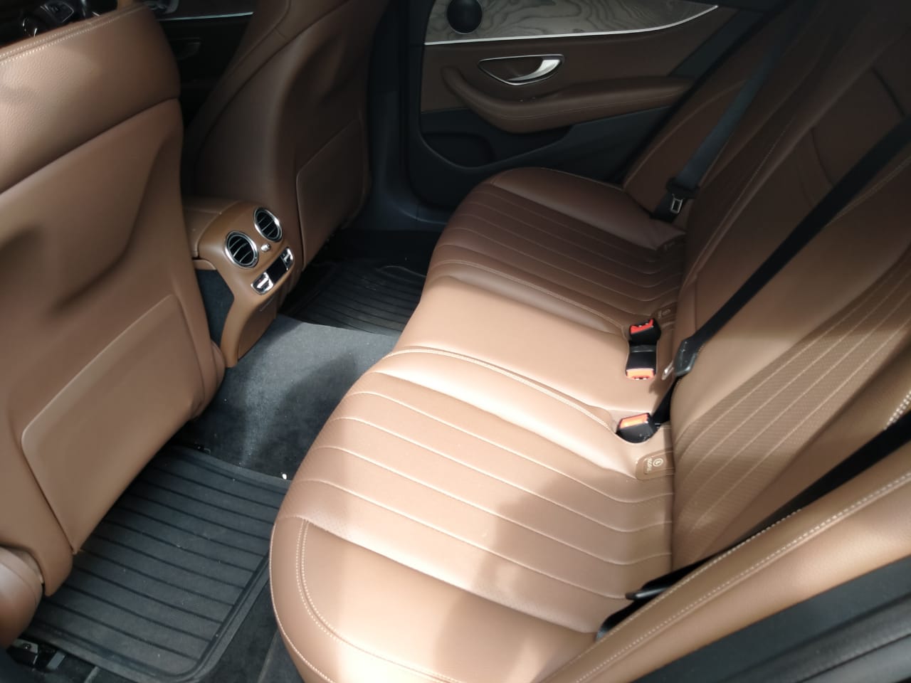 Sewa Mobil Mercedes Benz E250, Sewa Wedding Car, Sewa Mobil Pengantin Jakarta, Sewa Mobil Mewah, Rental Mobil Pengantin, Rental Mobil Mewah Jakarta, Sewa Mobil Pengantin Depok, Sewa Mobil Pengantin Bekasi, Sewa Mobil Pengantin Tangerang, Sewa Mobil Pengantin Bogor, Sewa Mobil Pengantin Karawang