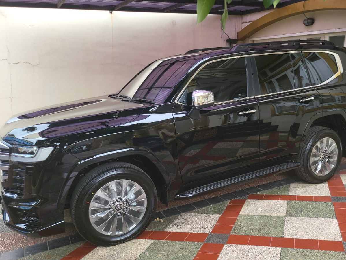 sewa-mobil-landcruiser-pengantin-mewah-jakarta-bogor-depok-tangerang-bekas-bandung