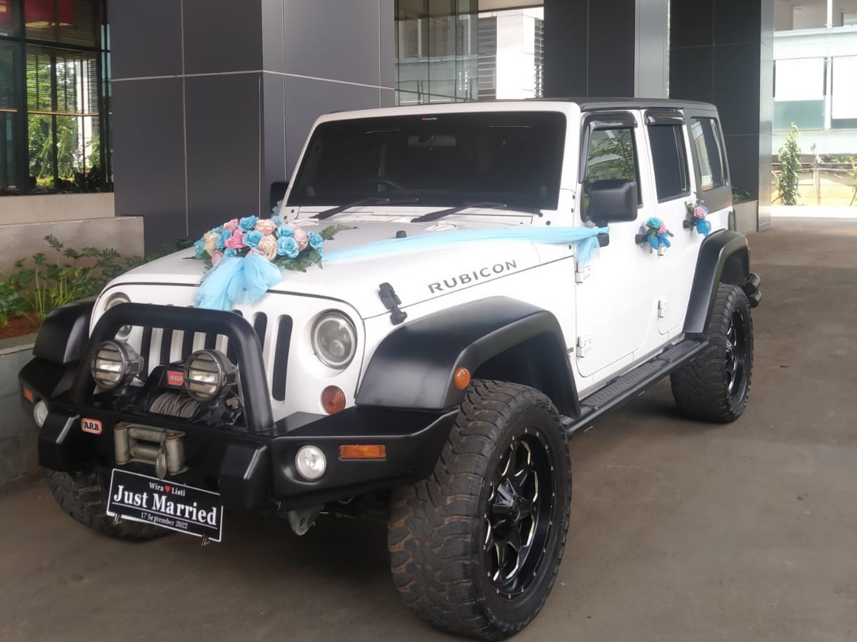 sewa-mobil-Rubicon-pengantin-mewah-jakarta